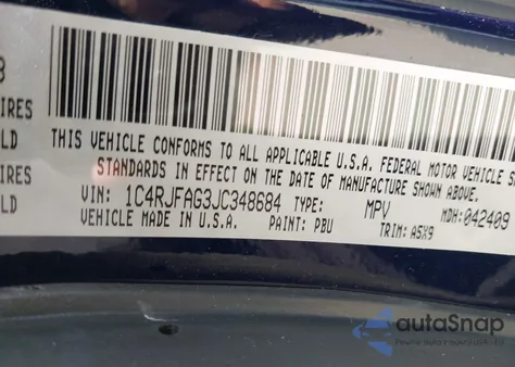 2018 Jeep Grand Cherokee Laredo E 4X4 from USA, damaged, VIN 1C4RJFAG3JC348684